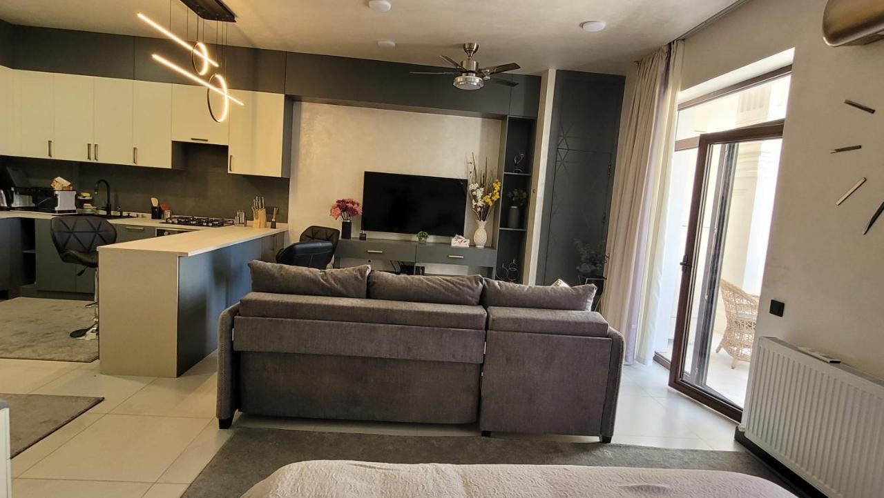 Studio 86 Apartment Tashkent Esterno foto
